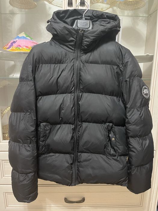 Пуховик Canada Goose