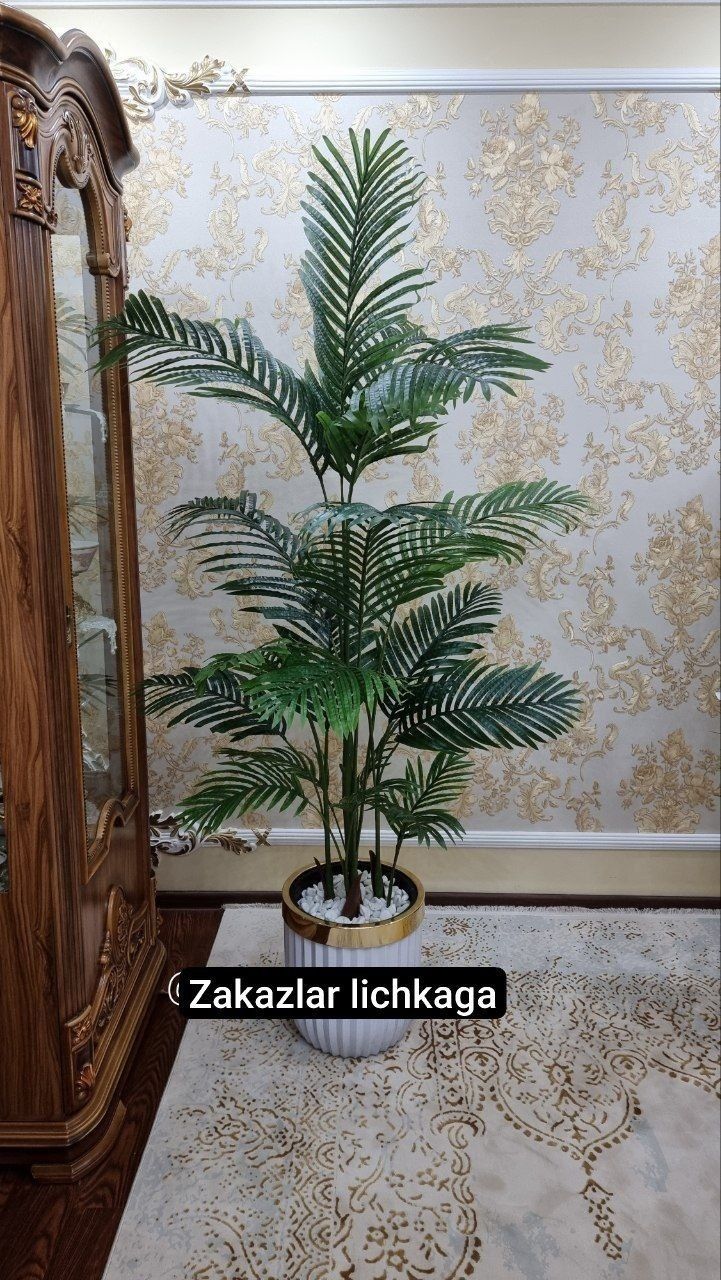 Dekorativ suniy daraxtlar va gullar