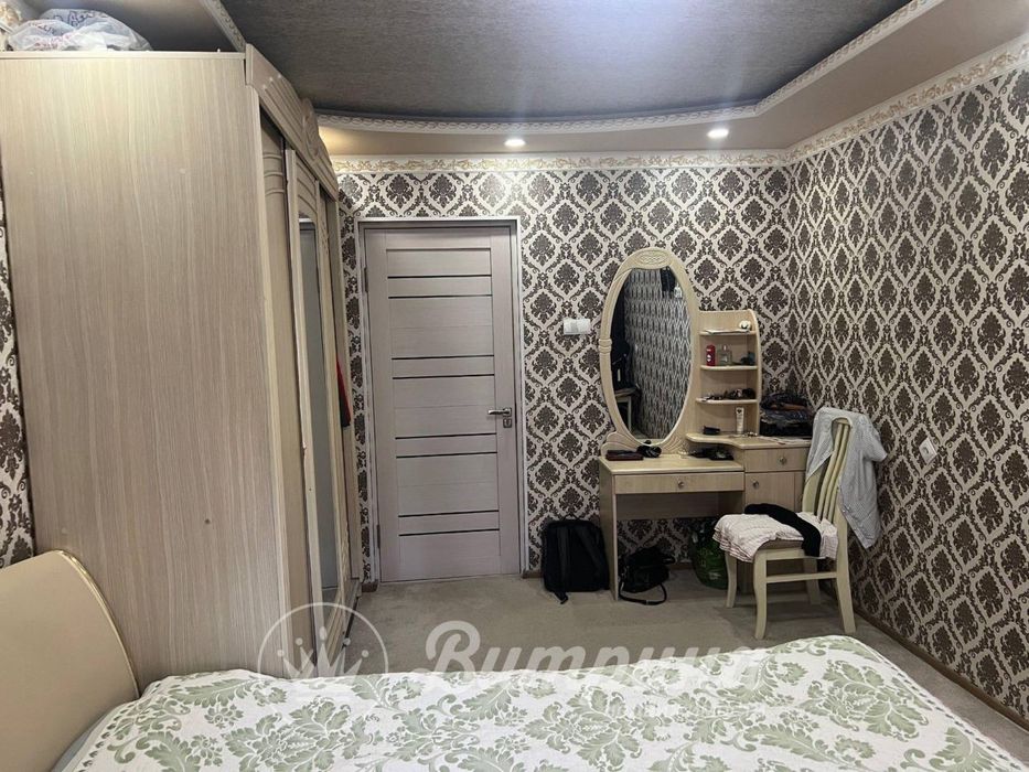 Срочная продажа 3-комнатной квартиры на Ялангаче