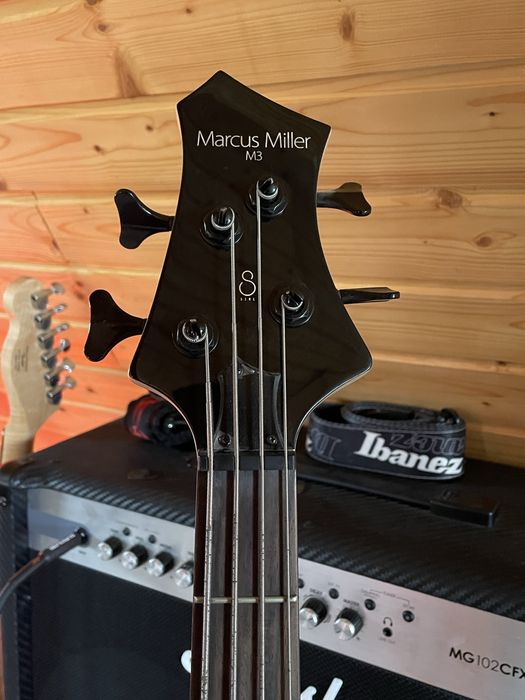 Chitara bas Marcus Miller M3 +flightcase