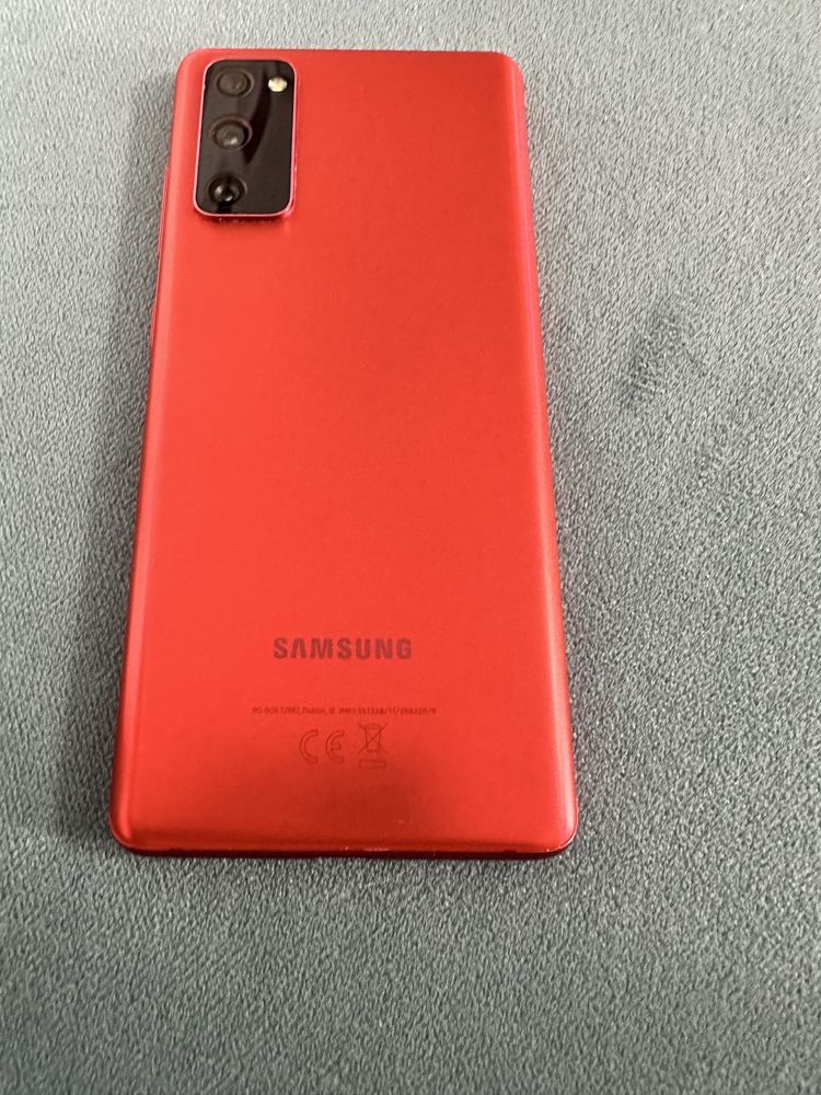 Vand Samsung S20 FE 5G, RED, full box