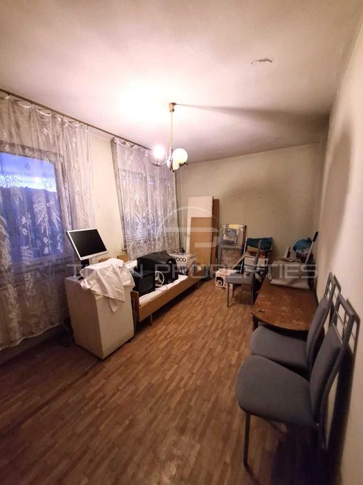 Продава се Тристаен апартамент в Пловдив, Тракия - 86 кв.м за 1280 €/кв.м - Снимка #5