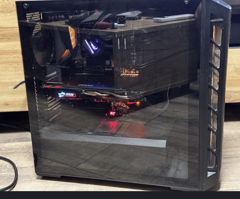 Мощен настолен компютър i9-9900k Gaming pc