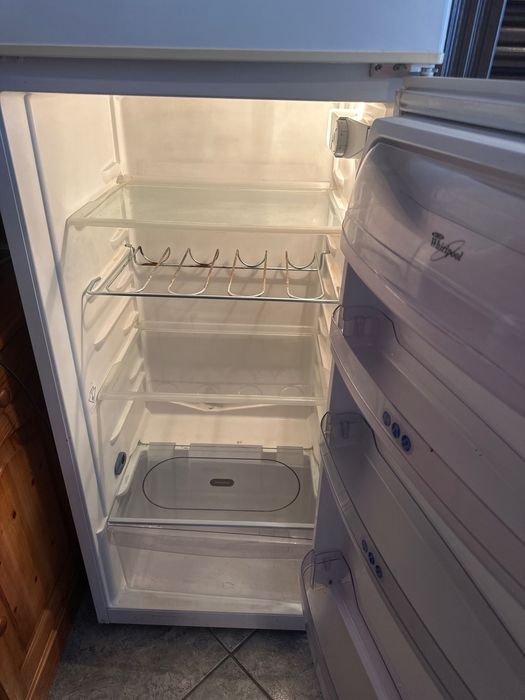 Frigider Whirlpool A Class