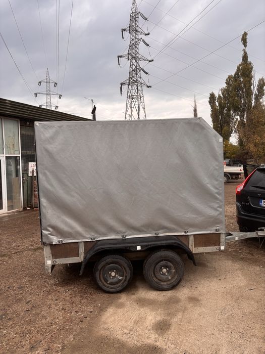 Remorca 750 kg cu prelata si cadru detasabil L=2,5 , l=1.5 , h=1.