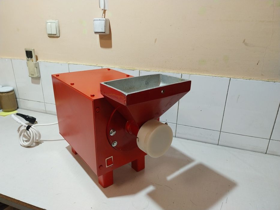 мелници за тахан,