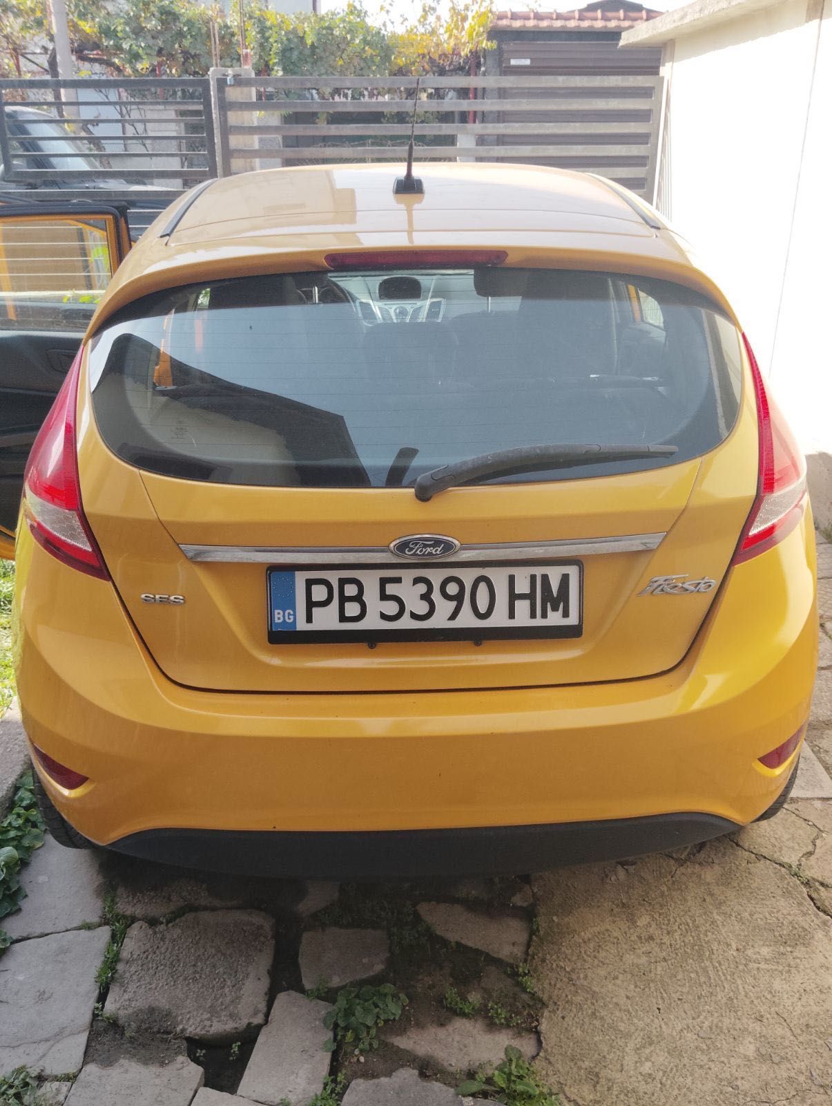 Ford Fiesta 2011 АВТОМАТ