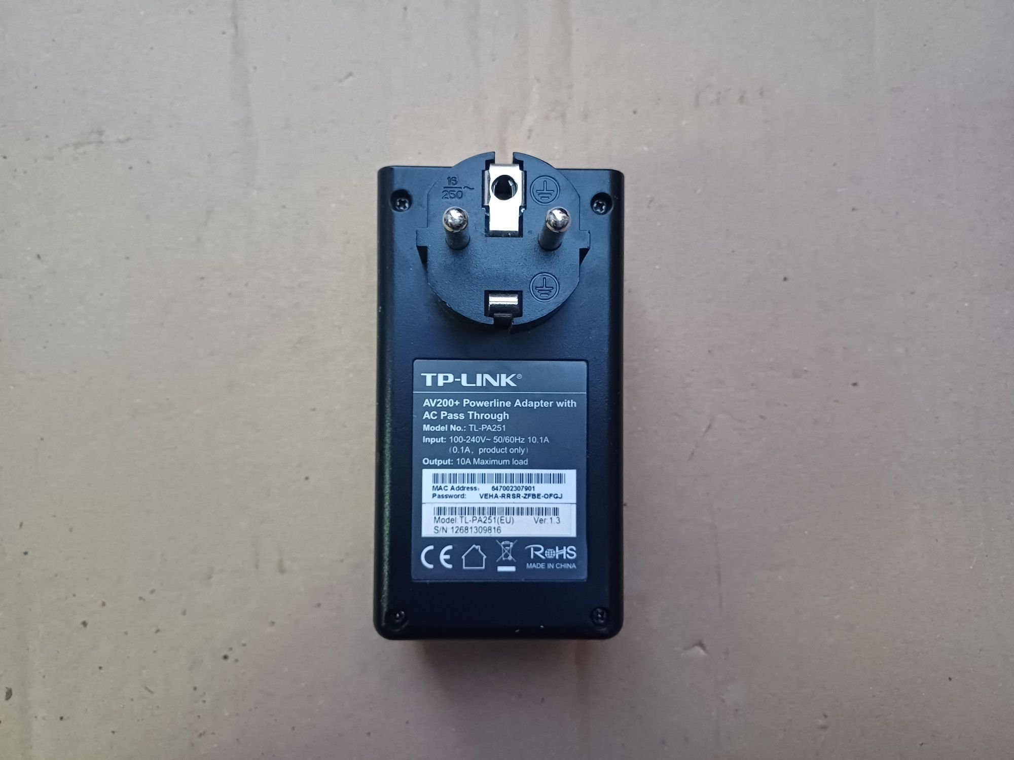 TP-LINK 200 Mbps  in stare buna.

#6