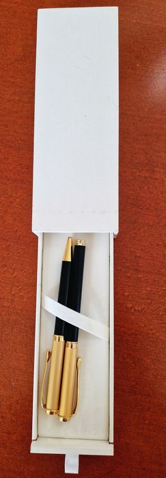 Комплект химикалка и мастилен ролер