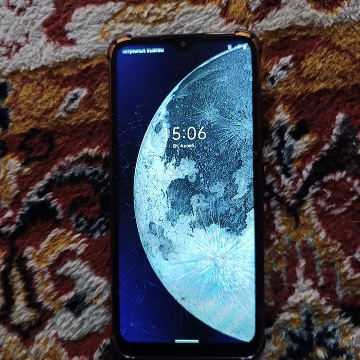 Realme C21Y бу телефон но полностью рабочий