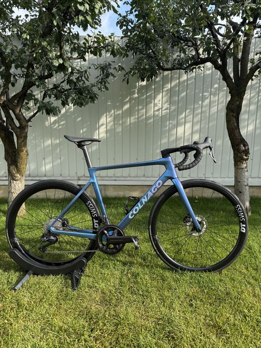 Vând Colnago V4RS 2025