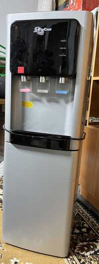 Продам кулер для воды с холодильником