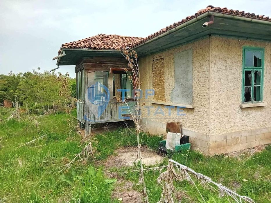 Къща на тиха и спокойна улица в село Сушица, област Велико Търново