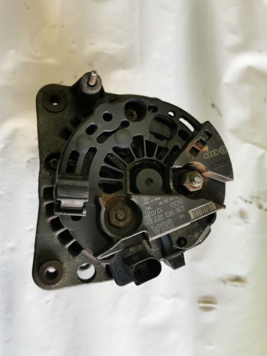 Alternator 90A VOLKSWAGEN GOLF IV 1J1 1997 - 2007 1.9 TDI ATD, AXR  038903023L