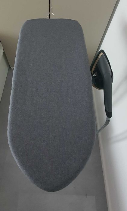 Aparat de calcat vertical PHILIPS Seria 8500