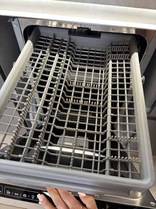 Съдомиална за вграждане Samsung -като нова