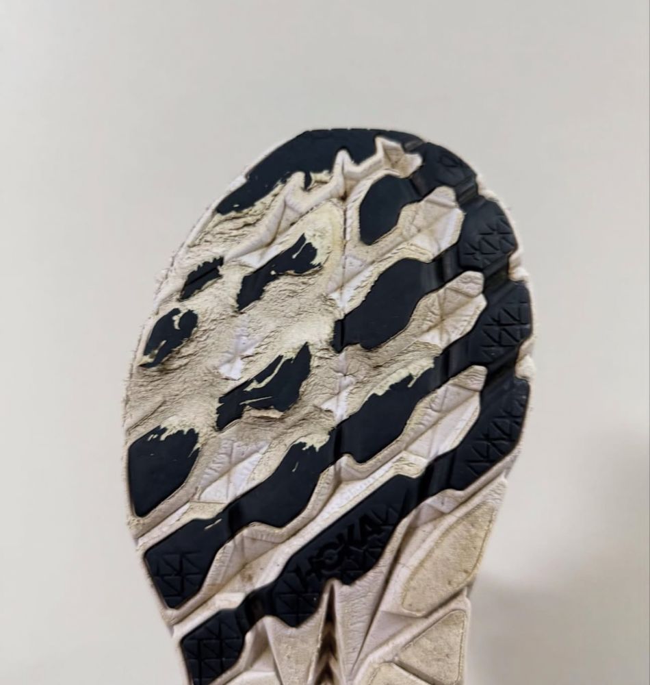 Hoka Clifton 8