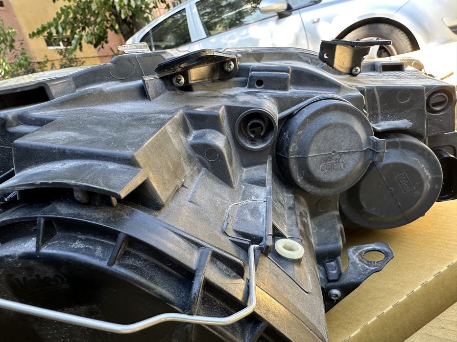 Vand far dreapta Golf 6 europa