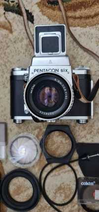 Aparat foto Pentacon Six cu accesorii film foto