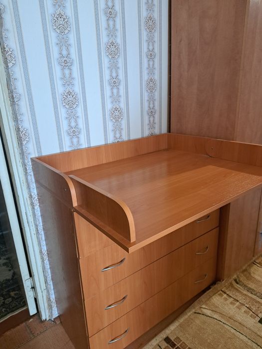 Продам комод +пеленальный стол