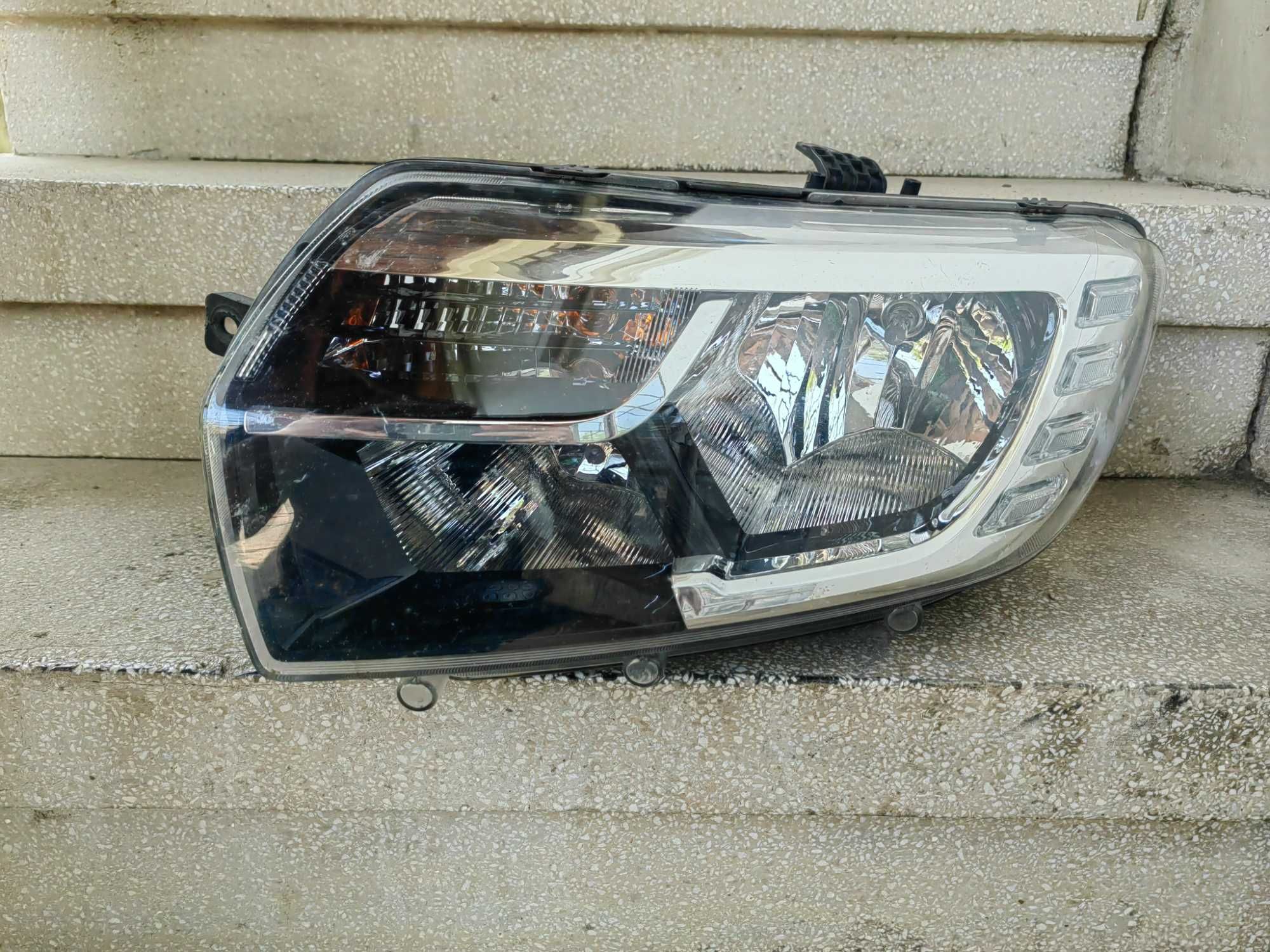Фар Dacia Logan LED ляв/Фар Dacia Sandero/ Фар Дачиа Логан/Сандеро