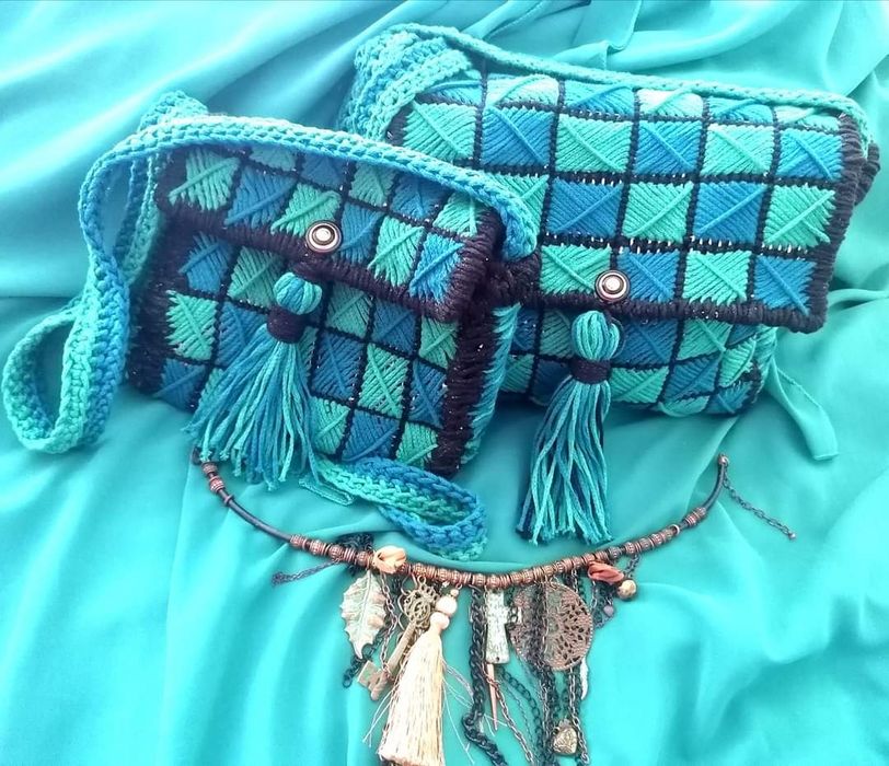 Ръчно шити чанти