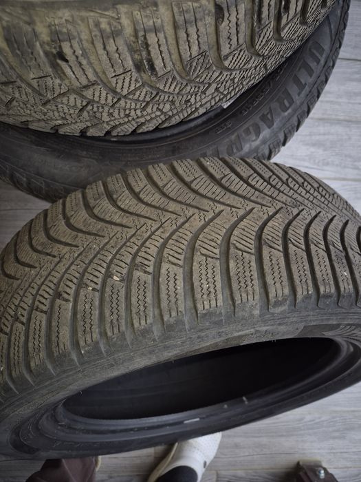 Anvelope de vânzare