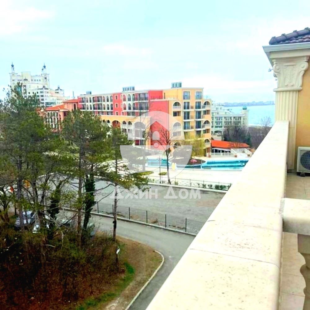 Едностаен апартамент с ЧАСТИЧНА ГЛЕДКА МОРЕ в к-с Флора Бийч, Поморие