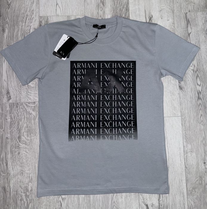 Tricouri Hugo/Armani Exchange noi!!