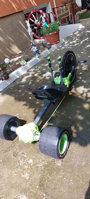 De vanzare tricicleta/cart pt drifturi