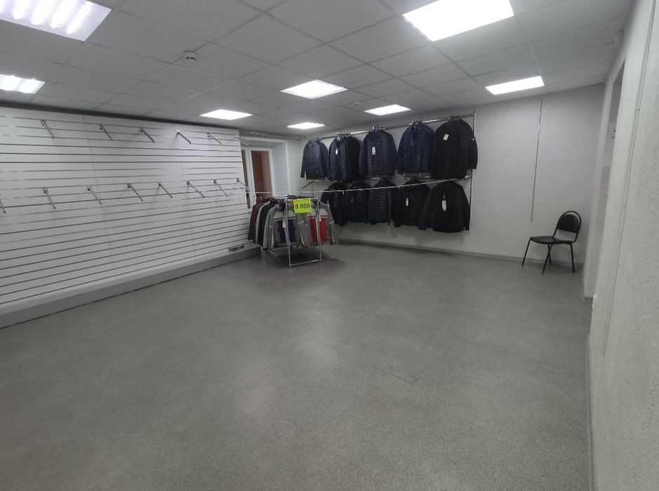 Сдается площадь под офис либо торговлю