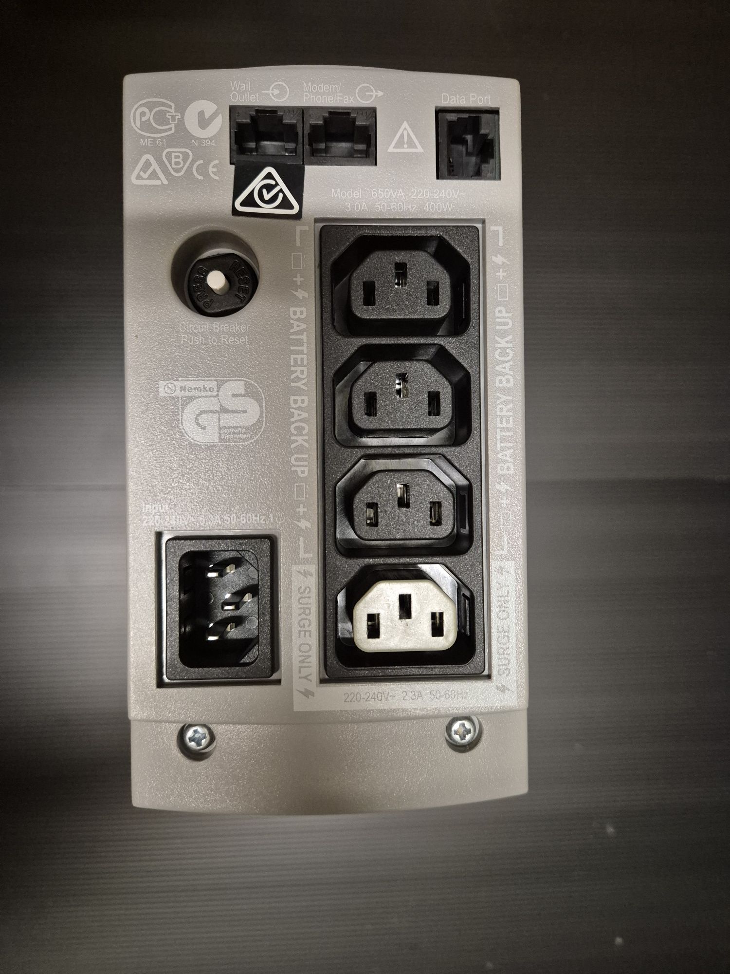 Ups APC  Back-UPS CS 650