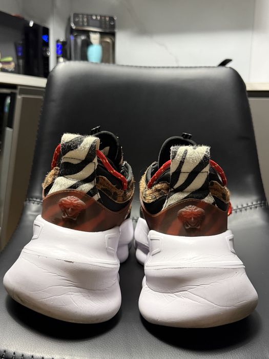 Versace chain reaction leopard