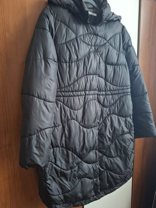 Черно дълго яке с естествен пух