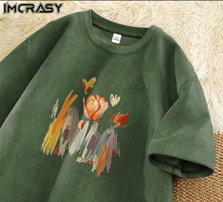 Продам новую футболку