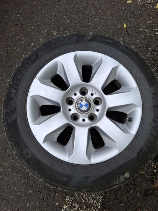 Set jante bmw e60 cu cauciucri iarna 205/60/16 michelin alpin5