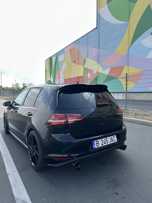 Volkswagen Golf 7 GTI Performance
