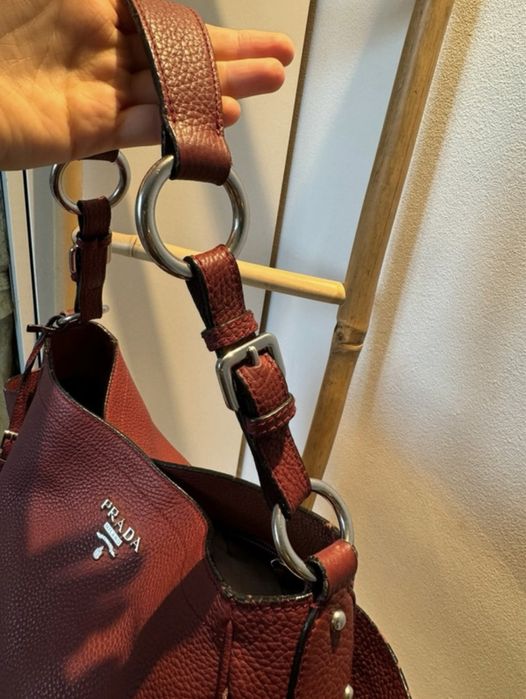 Geanta umar piele naturala Prada culoare burgundy