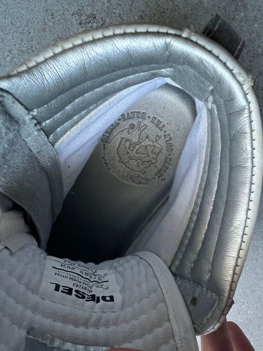 Кецове Adidas на платформа и кецове Diesel