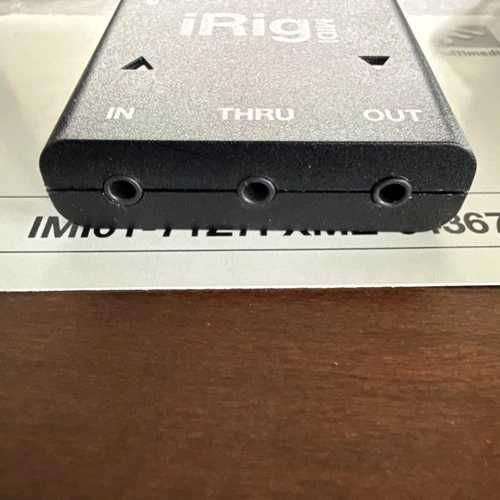 iRig MIDI – MIDI интерфейс за iPhone/iPod touch/iPad.
