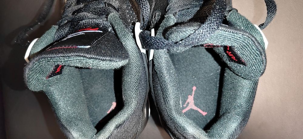 Nike Air Jordan 4 Retro, номер 40