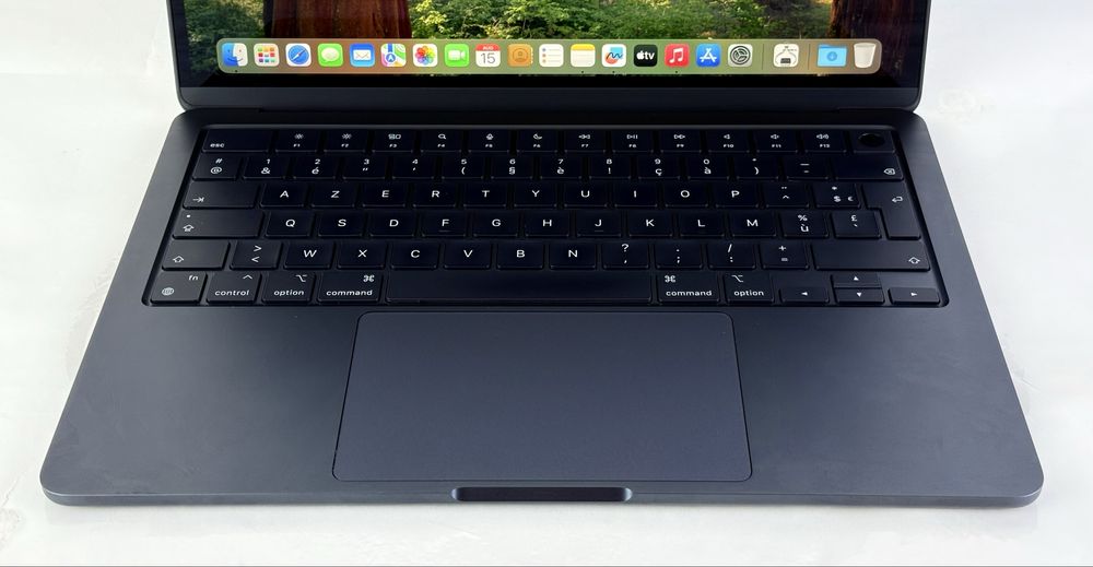 Apple MacBook Air 13 M2 8RAM 256GB Midnight 100% Батерия! Гаранция!