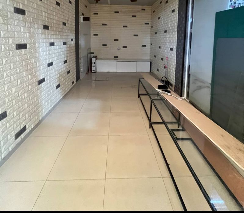 Вещевой рынок Чор-су магазин 20м² 1этаж 1комната место центральное