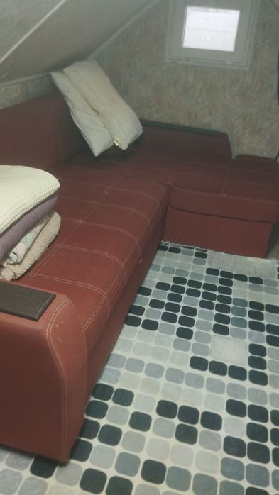 Угловой диван б/у