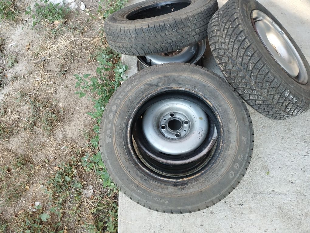 155 80 13 гуми с джанти