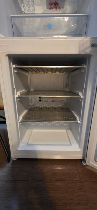 Combina frigorifica Beko