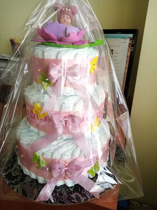 Torturi din pampersi pentru diverse evenimente