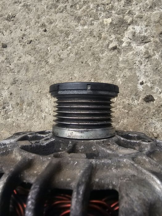 Alternator Opel Movano II 2.5 cdti laguna 1.9 trafic