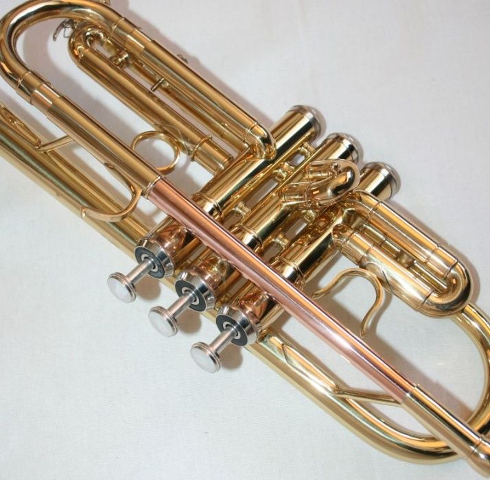 Trompeta Karl Glaser C/Do auriu KG-1498