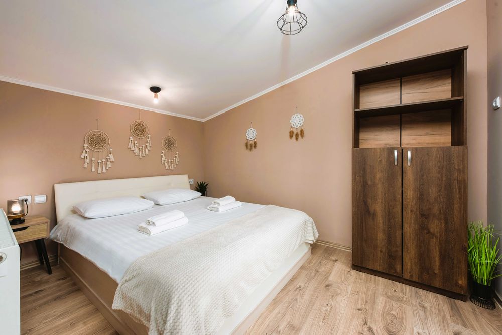 cazare zona bran in bungalow-uri individuale complet utilate